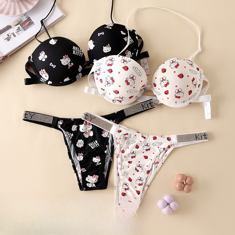 Nuovo Set Reggiseno Senza Spal - Summer Quotes recensione e prezzo