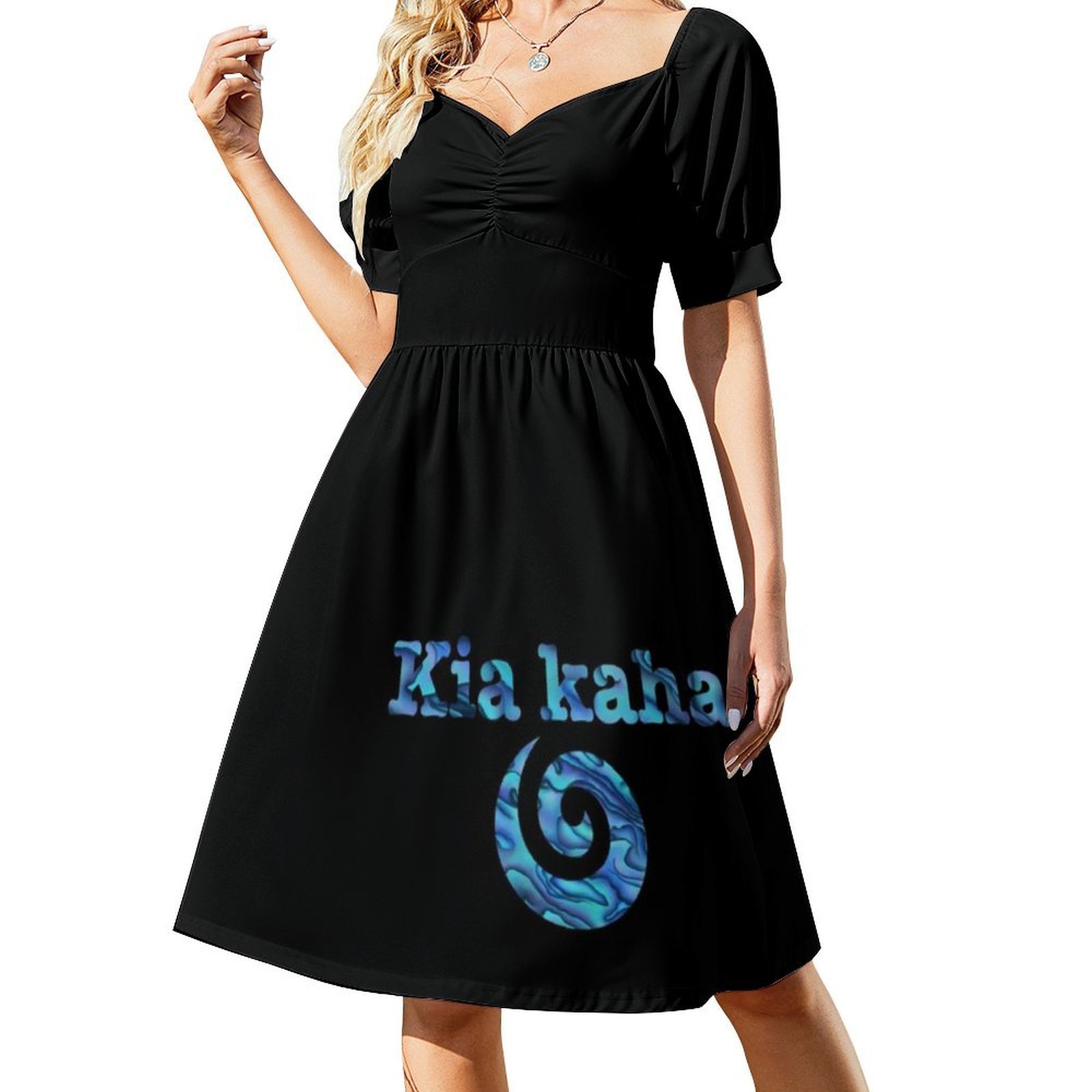 Kaha Koru Abito con scollo a c - Summer Clothing Nz recensione e prezzo